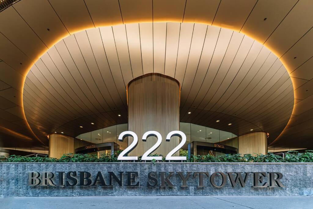 Amazing Views 60Th Level Skytower 3 Bedrooms Brisbane Exterior photo